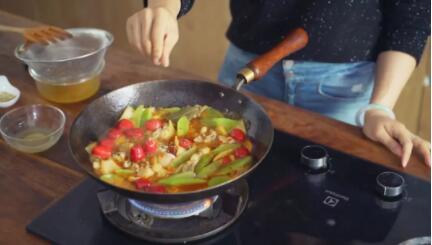 泡椒牛蛙的正宗做法25