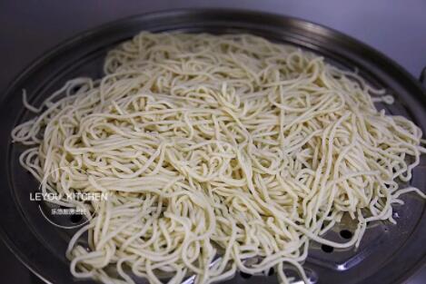 家常豆角焖面的做法10