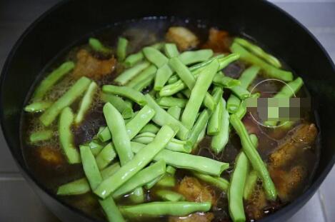家常豆角焖面的做法13