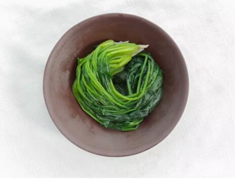 菠菜怎么做好吃 菠菜汤的做法9