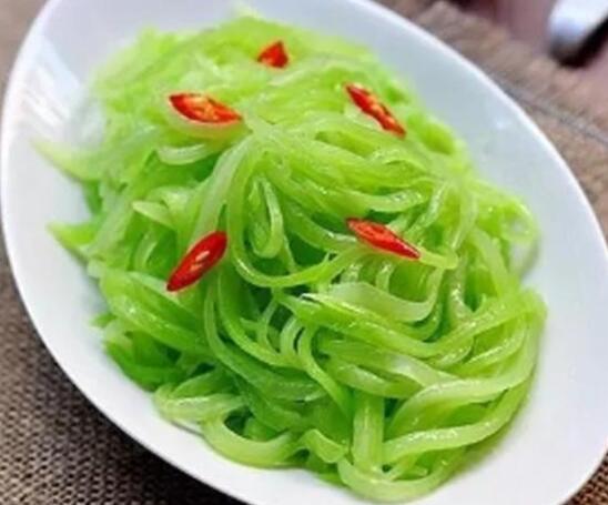 莴笋怎么做好吃 莴笋的做法1