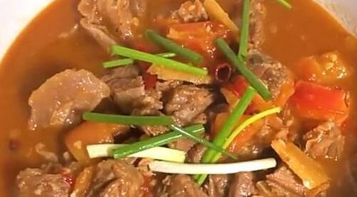 西红柿炖牛腩1