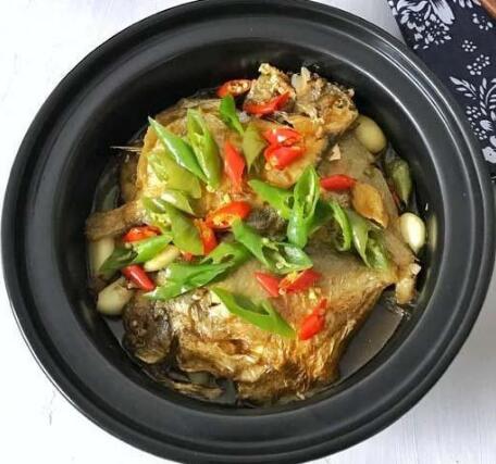 干锅鲳鱼1