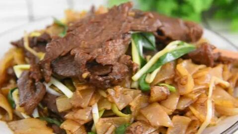 牛肉河粉12