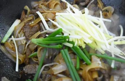 牛肉河粉11