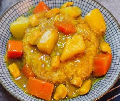 咖喱鸡肉饭1