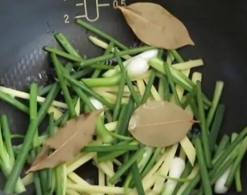 盐焗鸡翅3