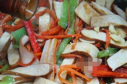 香辣胡萝卜丝香干7