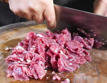 青豆炖牛肉4