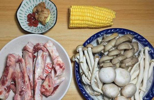 牛骨杂菇汤2