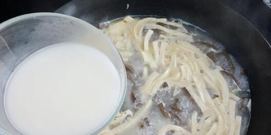 酸辣汤9