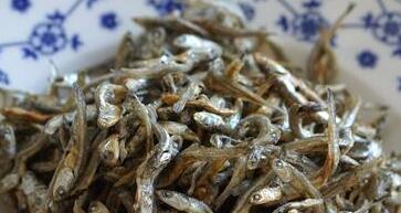花生米小燕鱼4