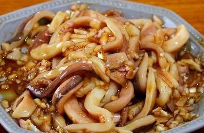 烤鱿鱼串7