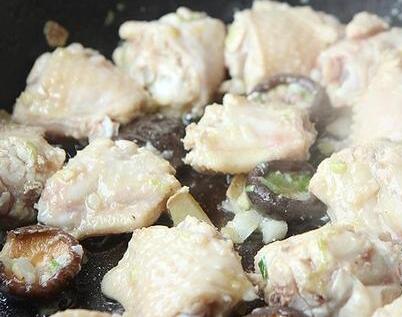 豆腐鸡翅煲8