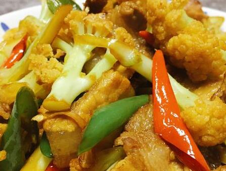 五花肉炒花菜8