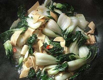 千张炒奶油白菜11