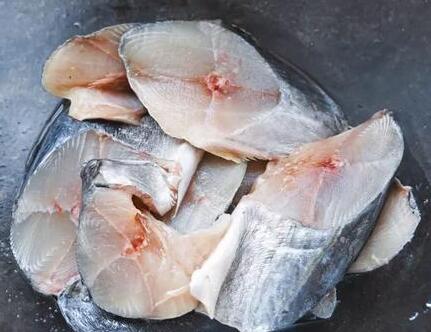 烧鲅鱼泡饼子3
