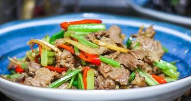 芹菜炒牛肉2