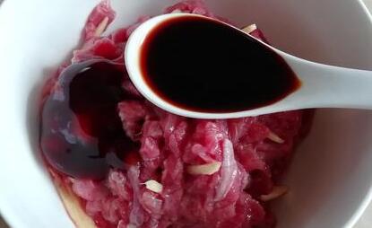 胡萝卜炒牛肉4