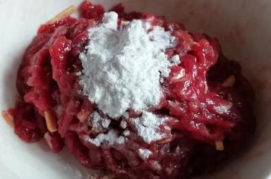 胡萝卜炒牛肉5