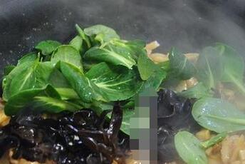鲜笋片炒年糕9
