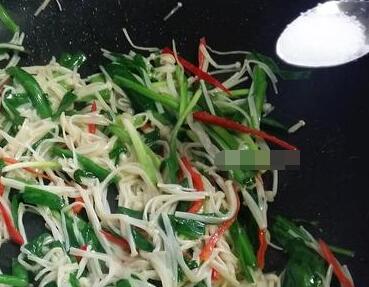 金针菇炒韭菜7