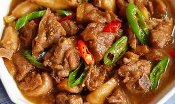鸭肉怎么做好吃 辣椒炒鸭肉的做法