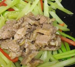 莴笋炒肉7