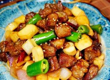 黑椒牛肉炒杏鲍菇11