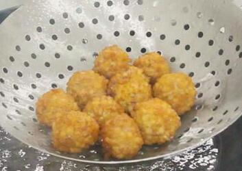 黄金肉丸6