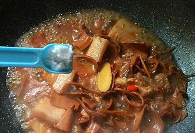 五花肉烧鱿鱼干12