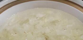 菠萝银耳汤5