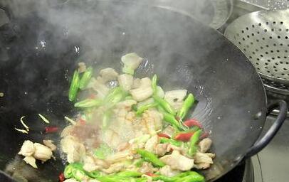 尖椒炒五花肉6