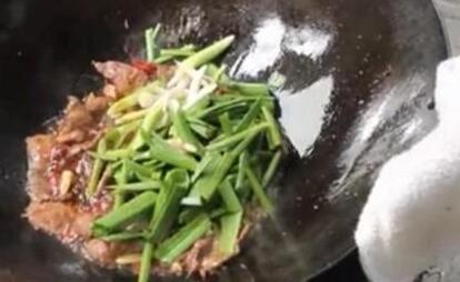 蒜苗炒牛肉12
