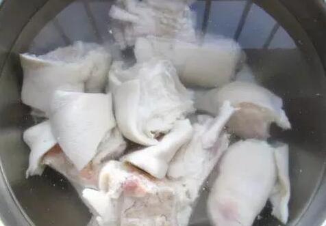 电饭煲焖猪蹄3