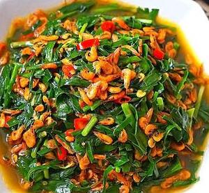 韭菜炒河虾1