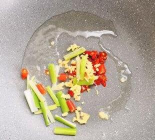 鱼香肉丝9