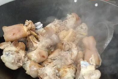 黄豆炖猪脚7