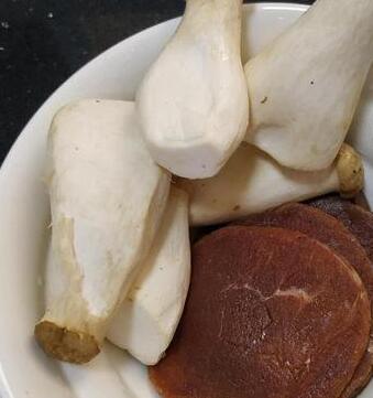 杏鲍菇炒黑椒牛肉2