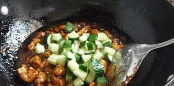酱爆鸡丁8
