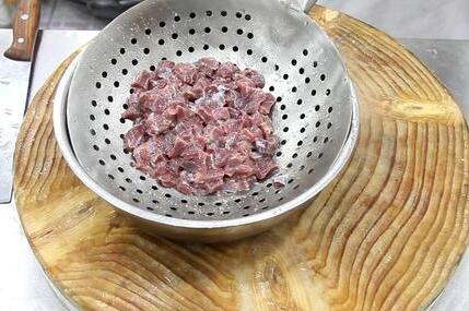 牛肉玉米粒2