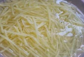 炝炒土豆丝3
