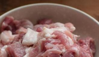 青椒杏鲍菇炒肉片2