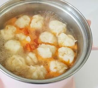 番茄海鲜菇鸡肉丸子10