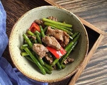 蒜苗豆豉五花肉2