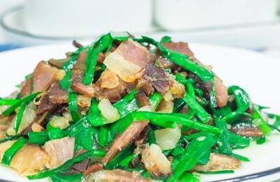 韭菜炒腊肉1