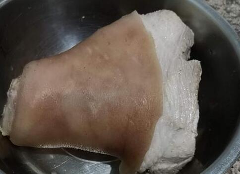 卤猪肘子5