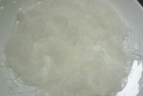 蒜香金针菇4