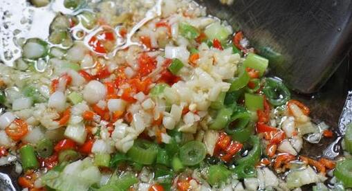 蒜香金针菇6