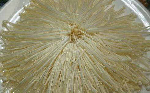 蒜香金针菇5